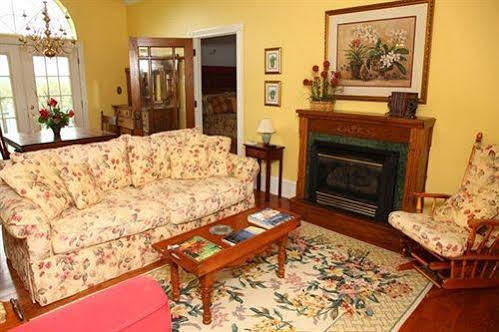 Harmony Hill Bed & Breakfast Sparta Εξωτερικό φωτογραφία