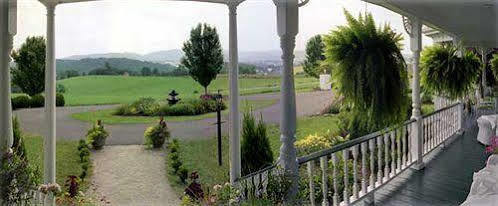 Harmony Hill Bed & Breakfast Sparta Εξωτερικό φωτογραφία